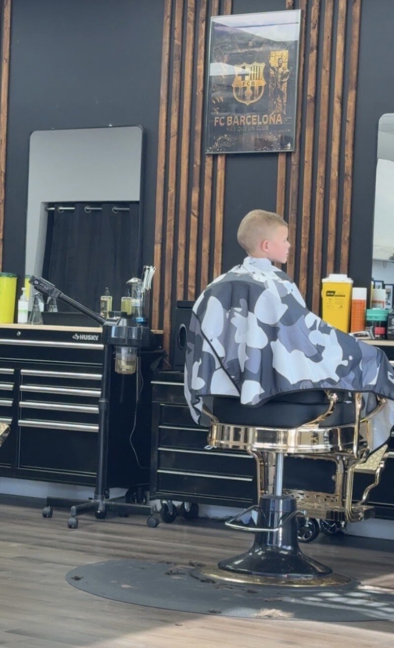 💈Alaska Hwy Barbershop💈