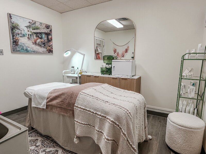 Aura Skin Aesthetics By Brenda