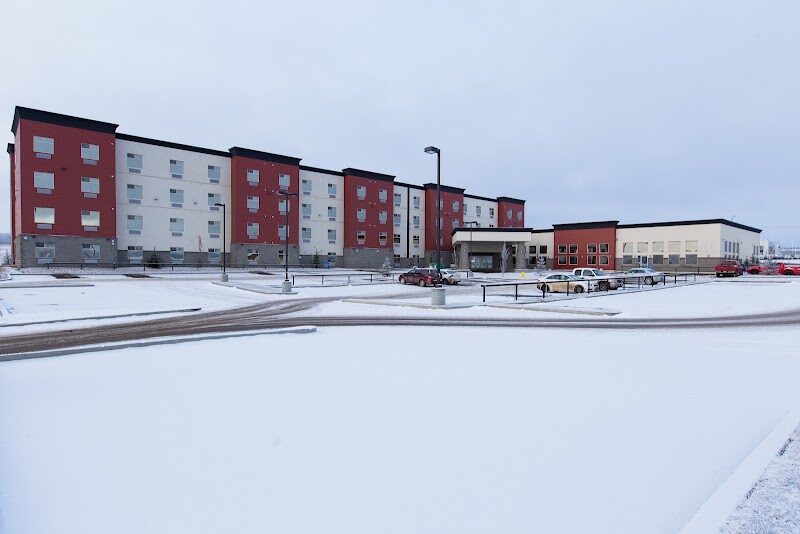 Chateau Nova Peace River — photo 1