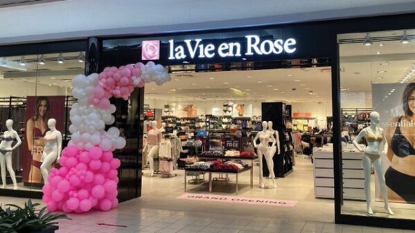 la Vie en Rose Prairie Mall