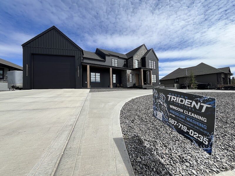 Modern Trident Window Cleaning