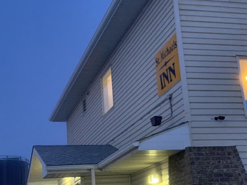 St Michaels INN, Motel Rycroft