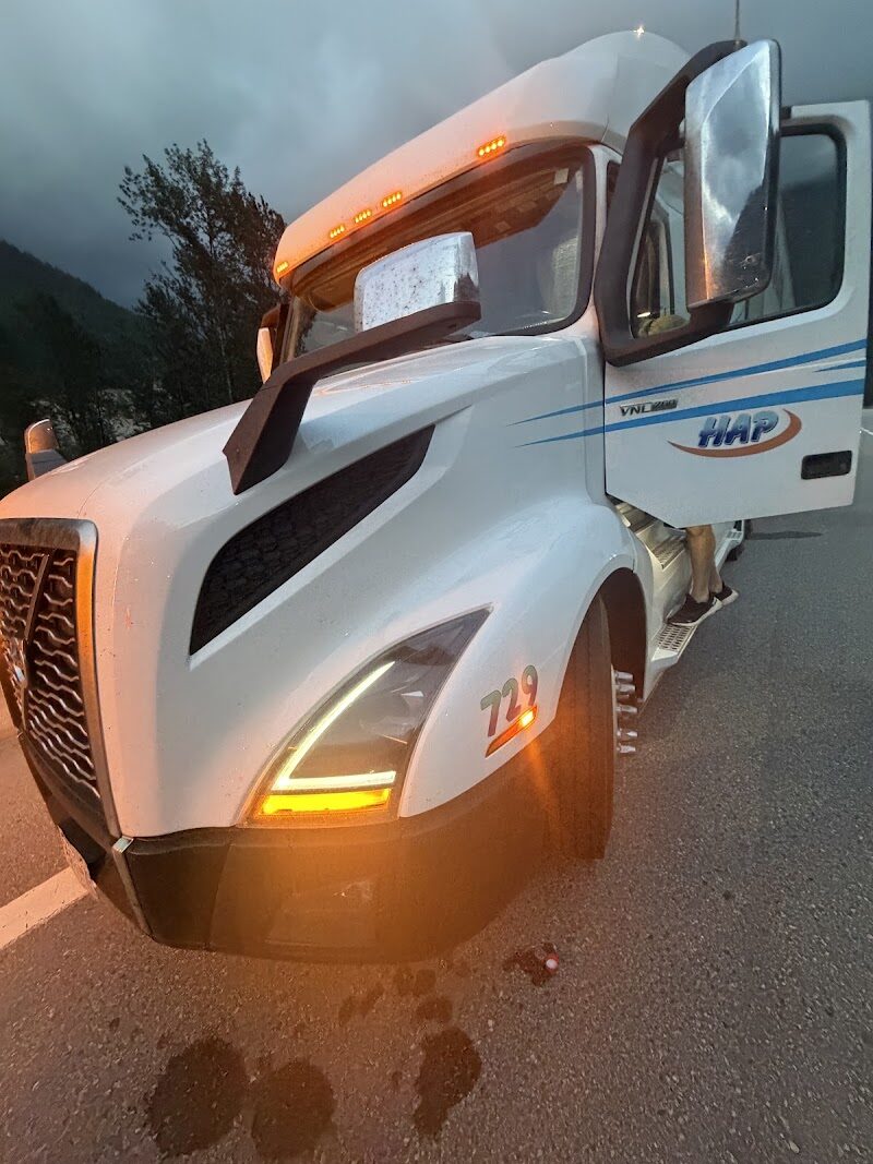 WILL TRUCK AND TRAILER REPAIR ( mobile service)