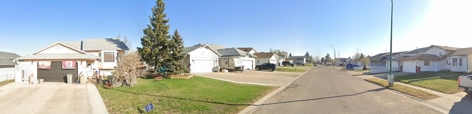 A street in Crystal Ridge, Grande Prairie